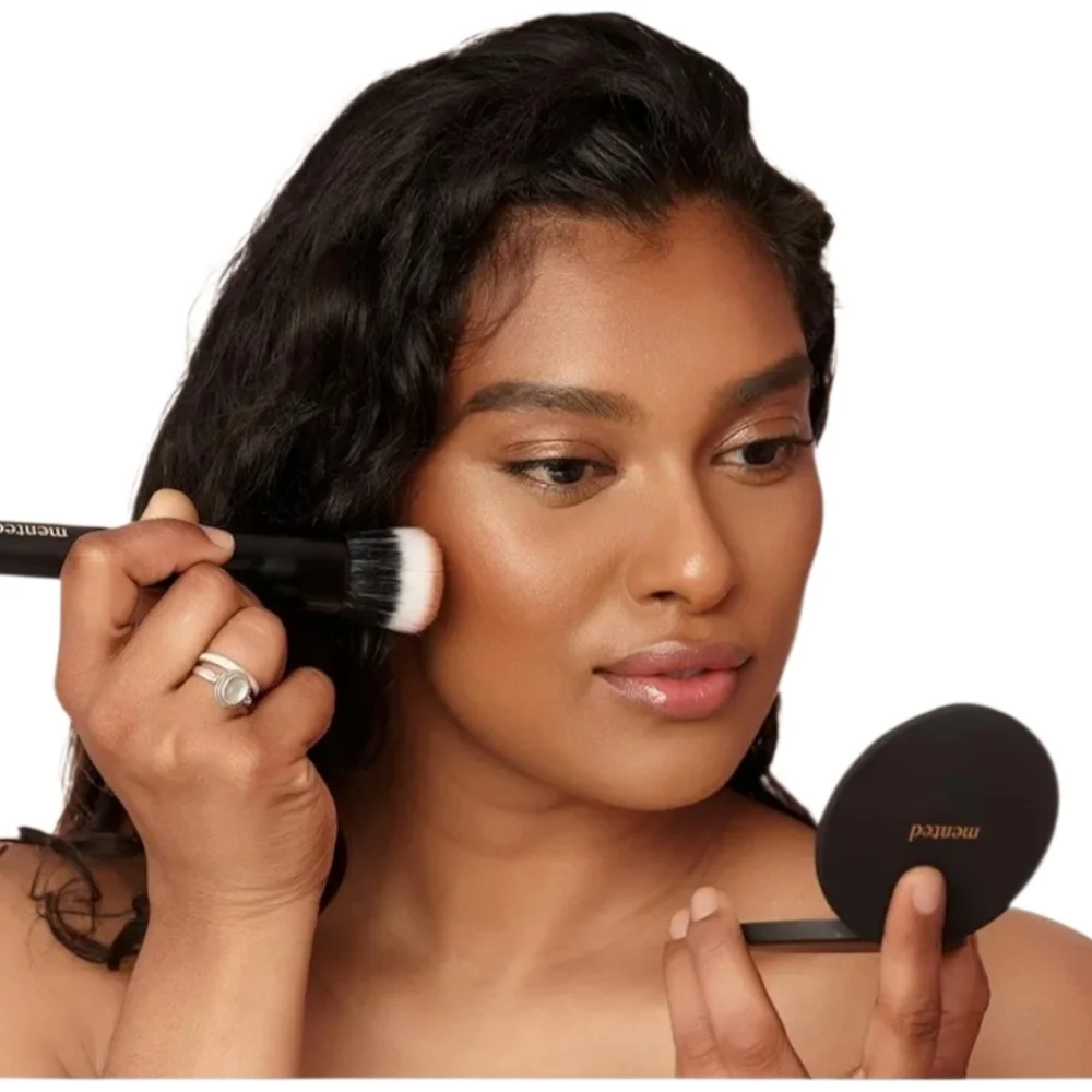MENTED COSMETICS Buildable Bronzer In Shade: Vacay (Medium/Dark Brown)- NEW!